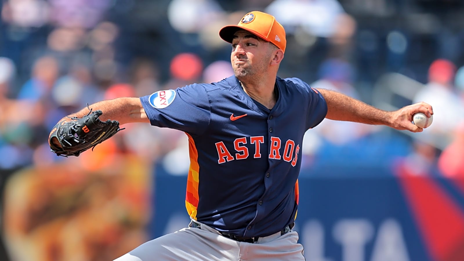 Astros to promote Colton Gordon