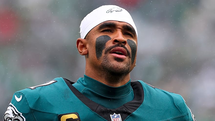 NFLPA calls for NFL to investigate Eagles over Jalen Hurts