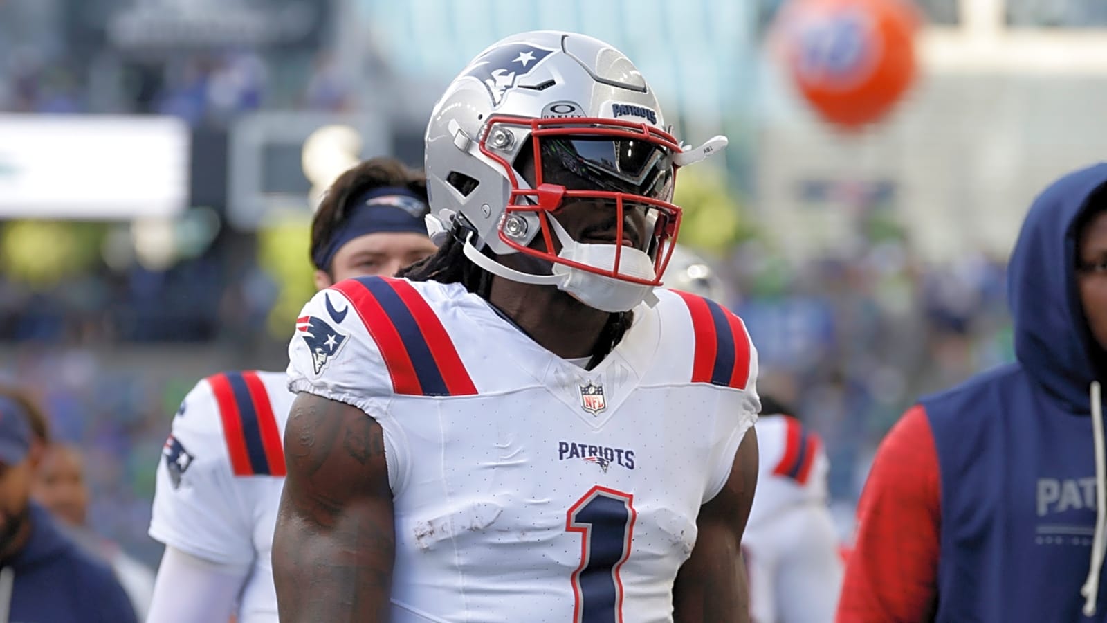 A.J. Brown admits he's still 'pushing through' after injury