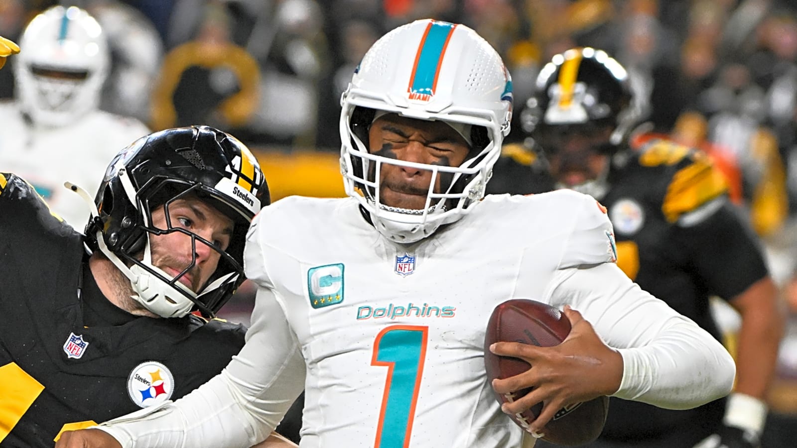 Mike McDaniel on Tua's status: 'Everything is on the table'