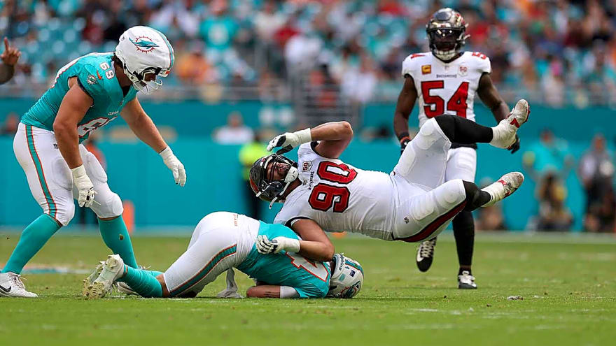 Texans bolster defensive line with ex-2nd round pick