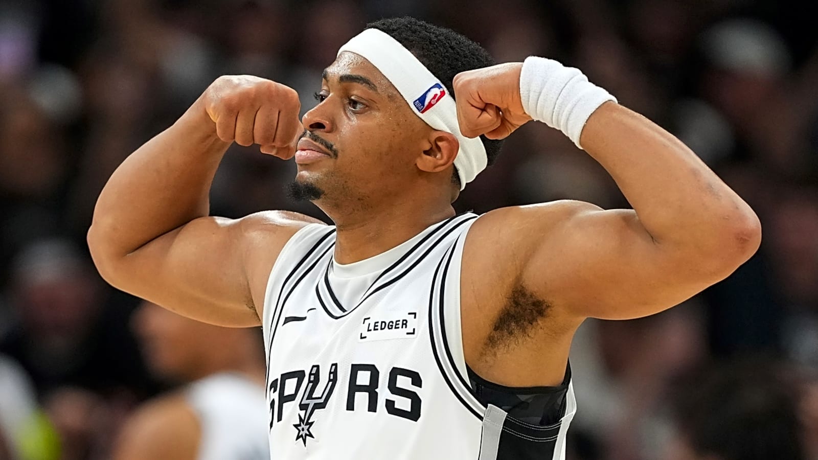 Keldon Johnson key off the bench for Spurs in Game 5 rout over Timberwolves
