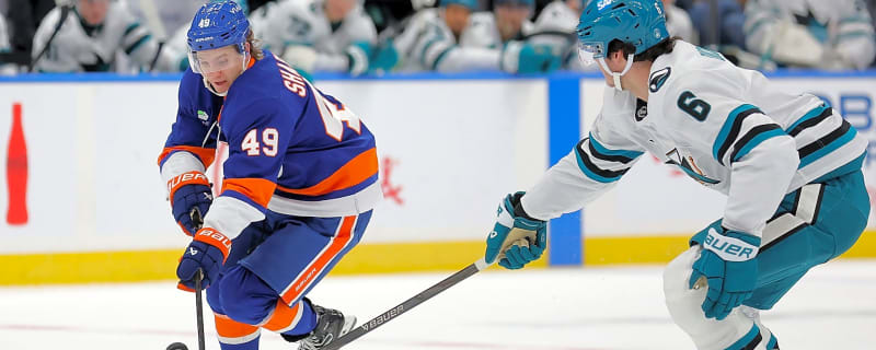 Islanders’ Maxim Shabanov out vs. Red Wings, day-to-day with upper-body injury