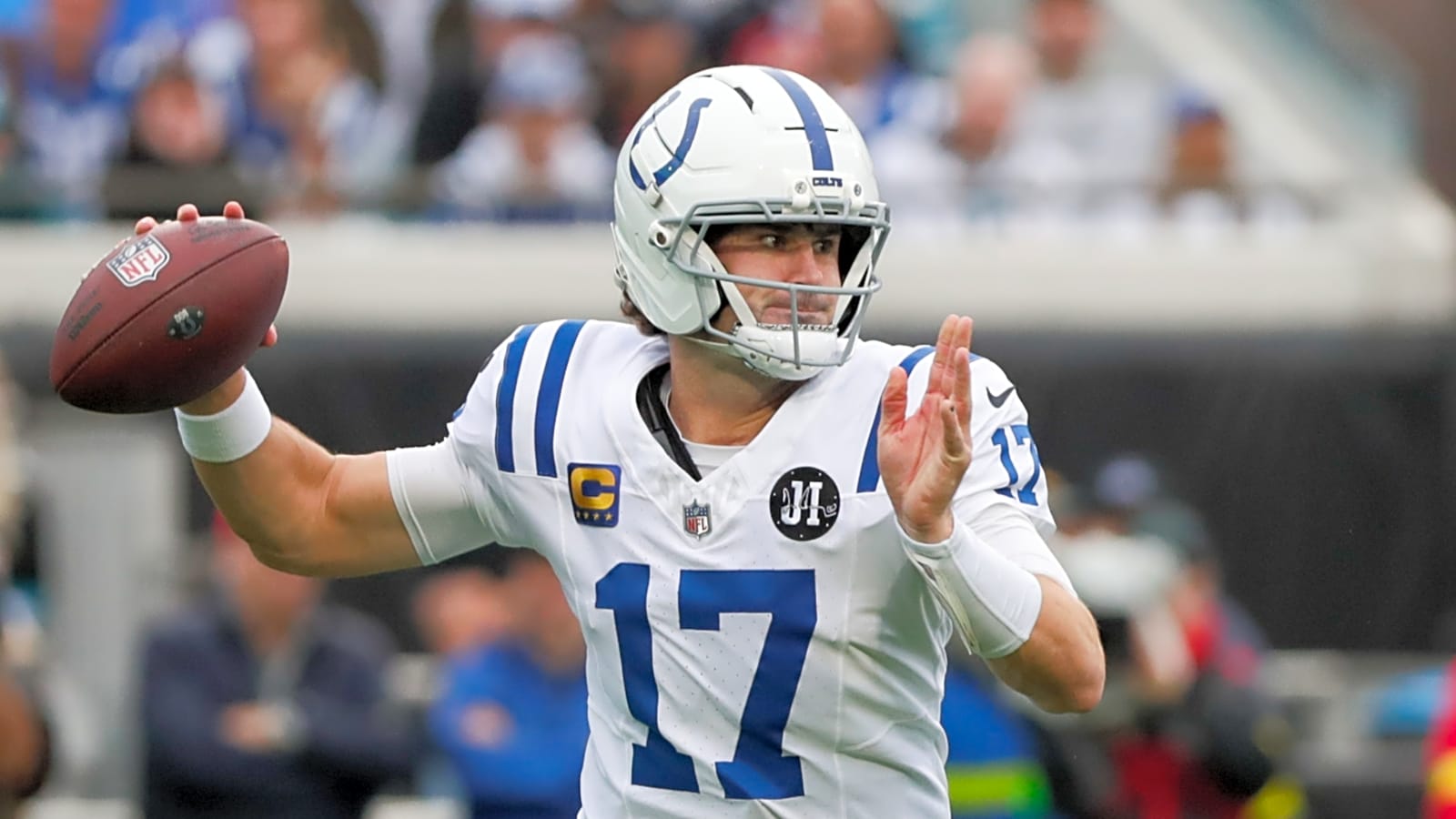 Report: Colts facing big dilemma with two of their top players