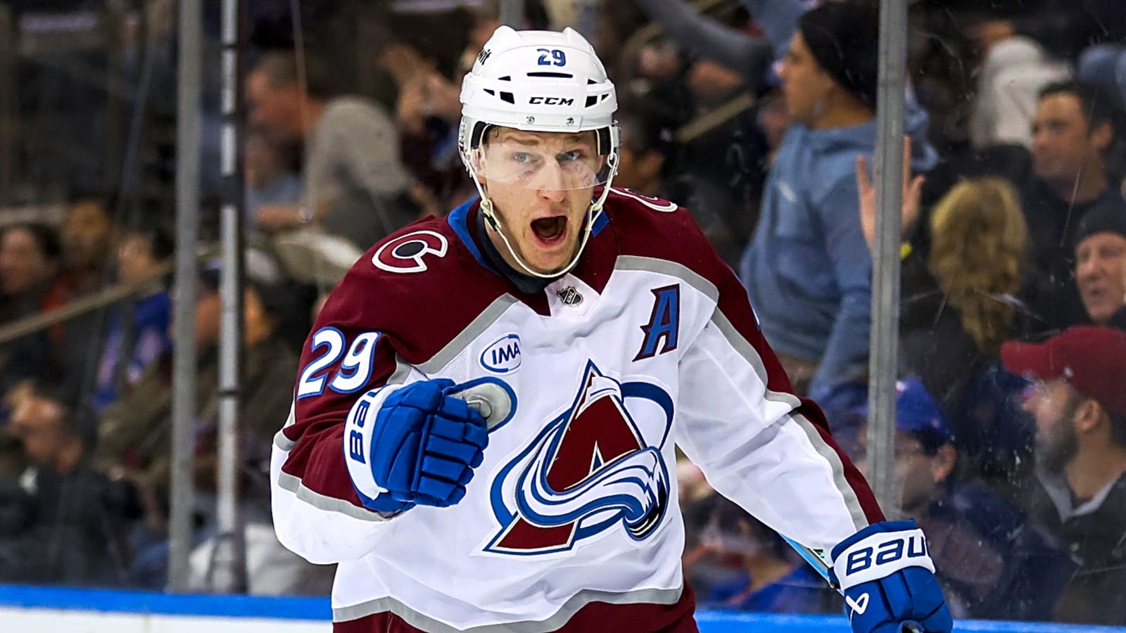 Nathan MacKinnon passes Joe Sakic for most goals in Avs history 