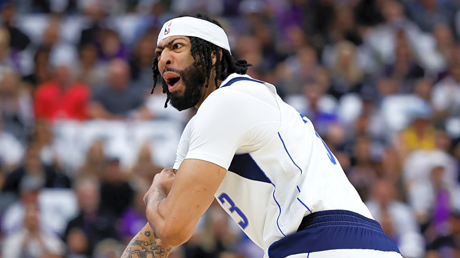 Mavericks defense vs. Kings moves them closer to playoff spot