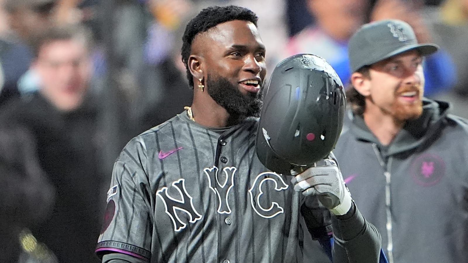 Luis Robert Jr. shows he's Mets' biggest X factor with his first big hit