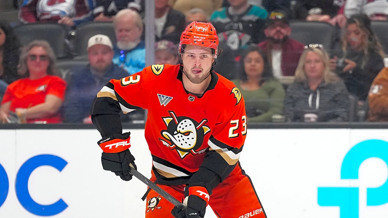 Surprising Rumors Surface About Mason McTavish&#39;s Contract Demands