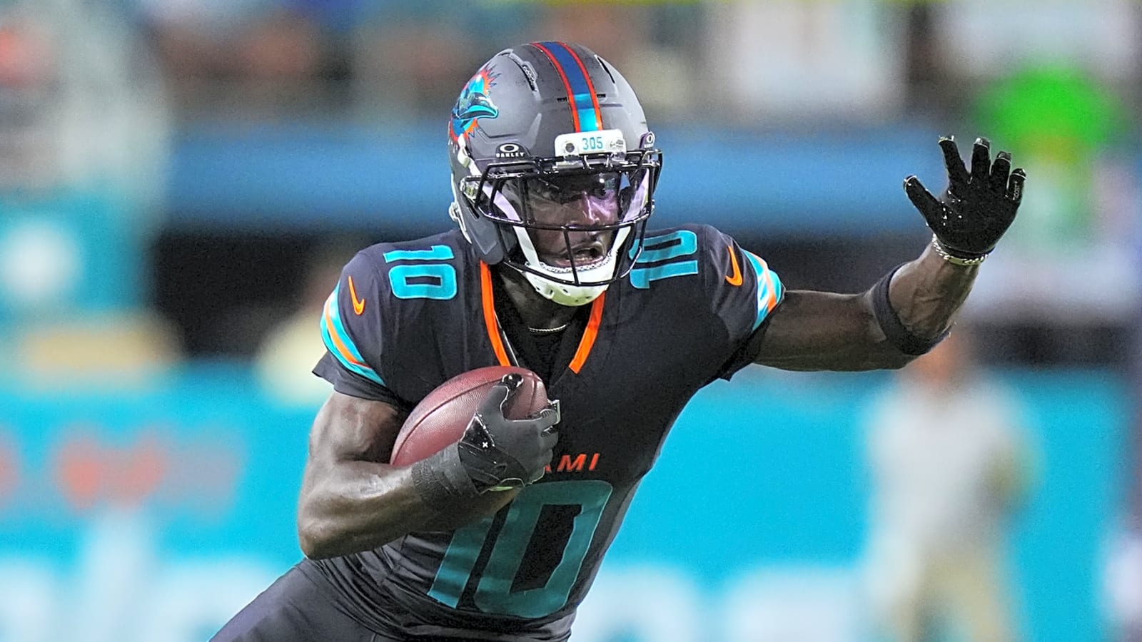 Is a surprise AFC West team the best fit for Tyreek Hill?
