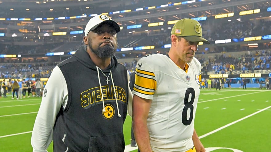Aaron Rodgers&#39; Recent Actions And Future Have Things Unstable Within The Steelers&#39; Locker Room