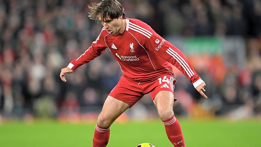 Liverpool team news v Wolves: Chiesa makes first PL start this season among 2 changes by Slot