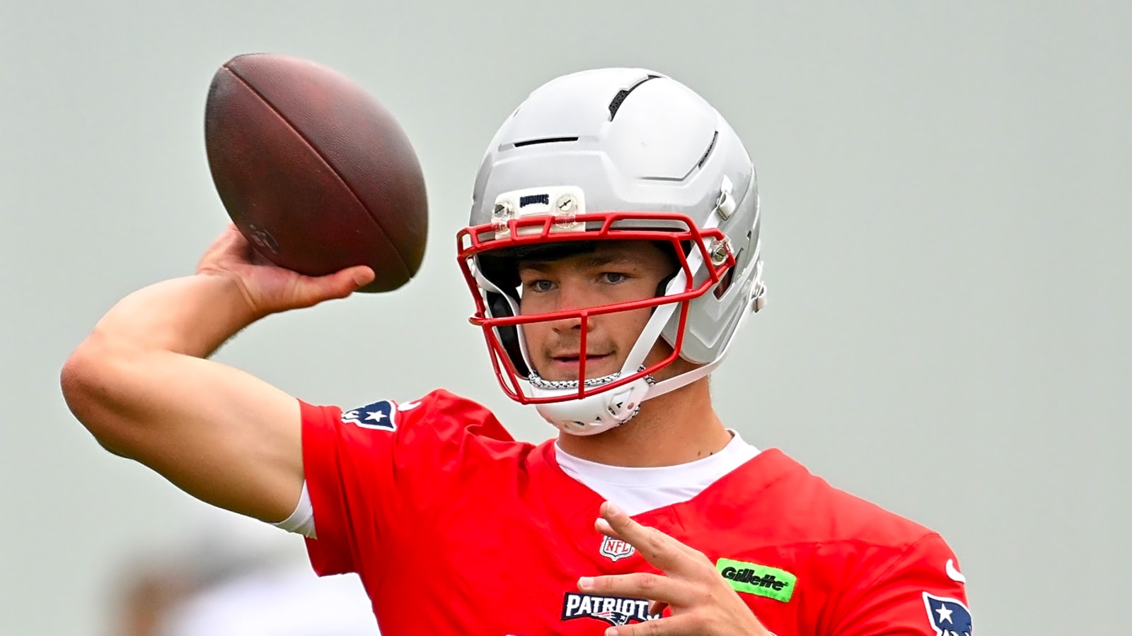 Drake Maye discusses 'bonding' with Patriots teammates during summer workouts