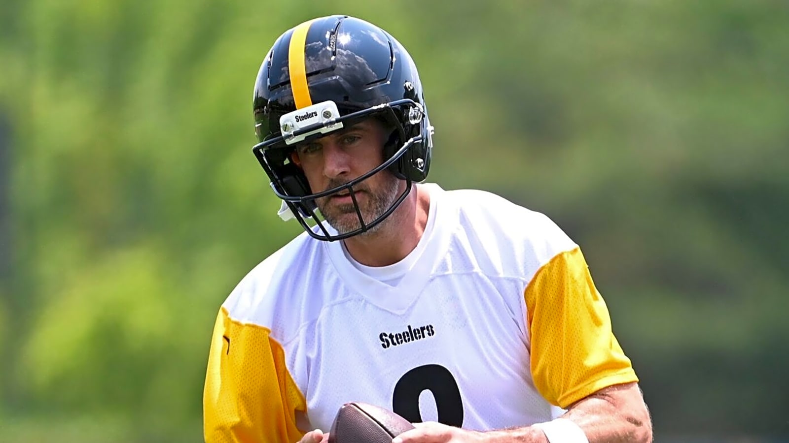 Aaron Rodgers Gets Candid on NFL Return, Joining Steelers