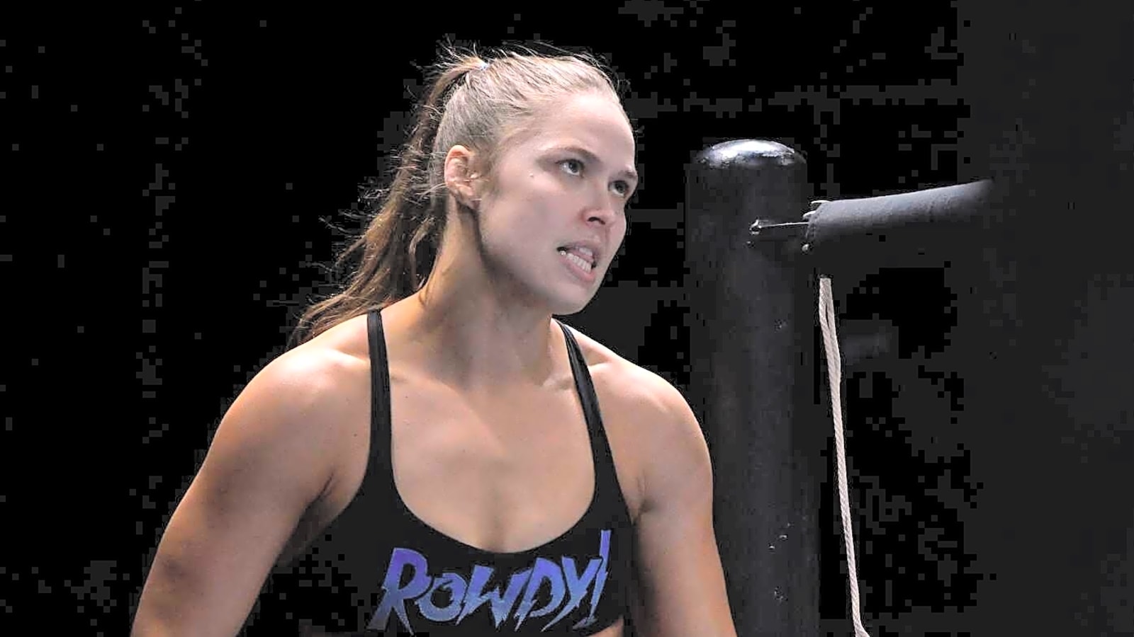 Ex-UFC Champ Ronda Rousey Humbly Admits Even 100 of Her Couldn’t Take Down One Gorilla
