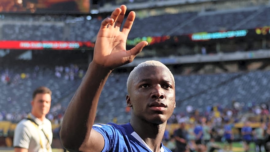Chelsea star drops from 6th to 66th best Premier League player after sudden decline