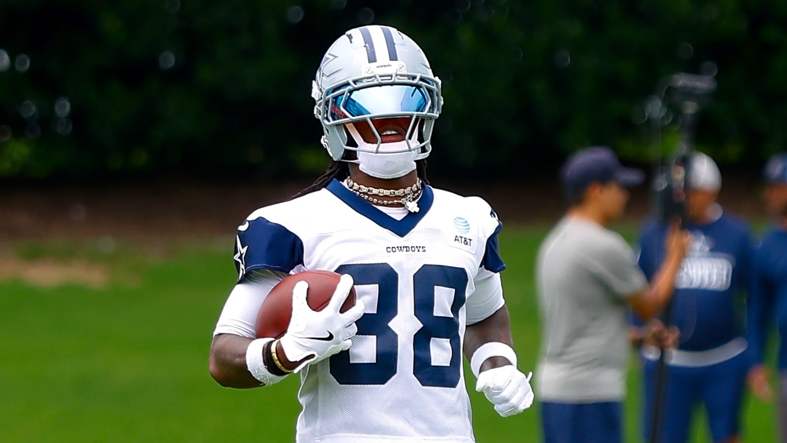 'I'll pay the fine' - CeeDee Lamb is guaranteeing the NFL some money after showing off a new celebration with George Pickens