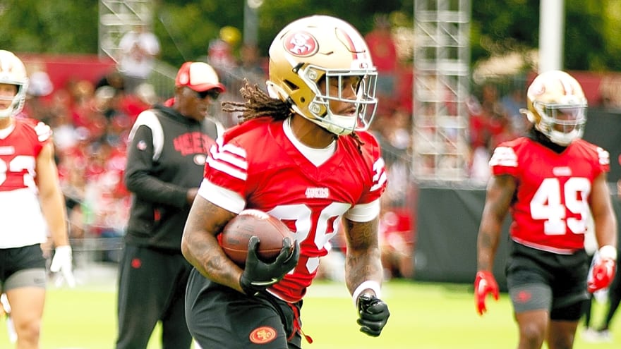 49ers' Kyle Shanahan excited about Jordan James heading into 2026 season