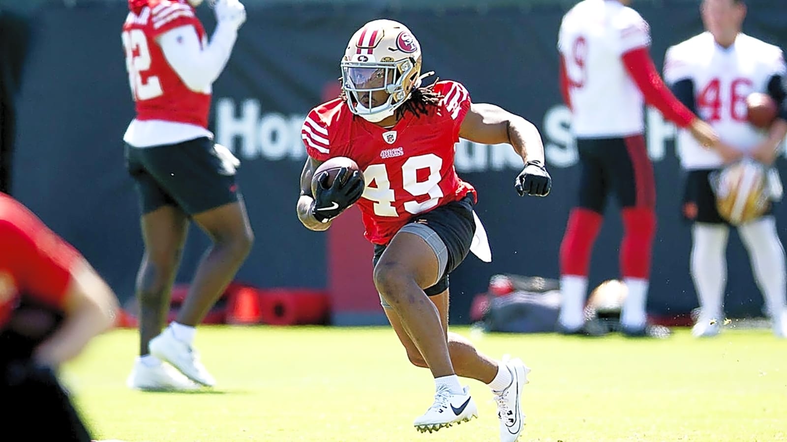 McCaffrey: Kiner, James have been everything 49ers want in rookie RBs