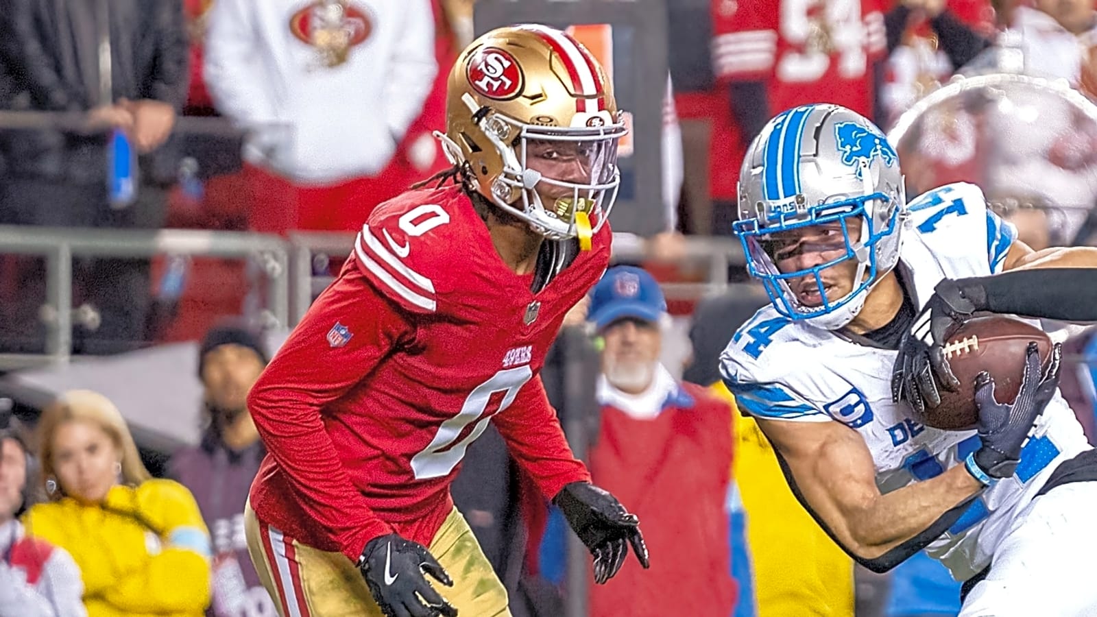 49ers CB Renardo Green leaves practice with apparent injury