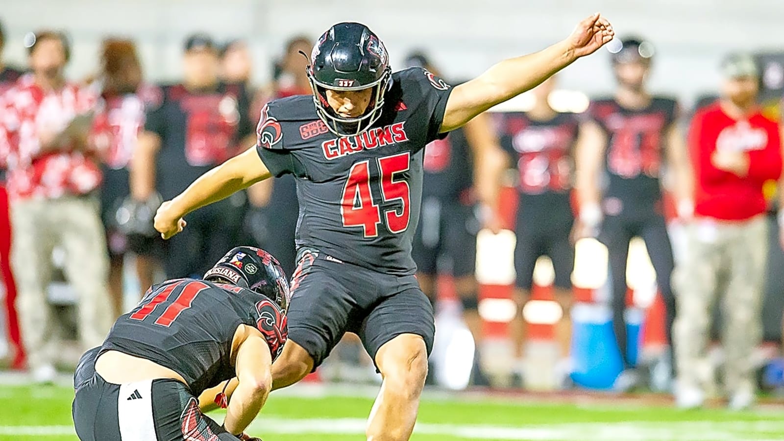 Jake Moody Under Pressure: 49ers Try Out Lou Groza Winner Kenneth Almendares
