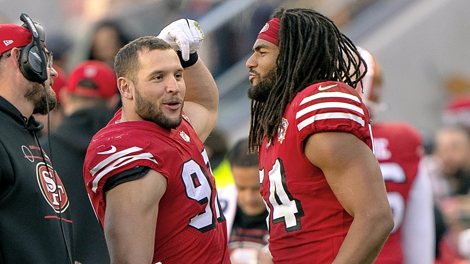 49ers linebackers and D-line fall in latest PFF rankings