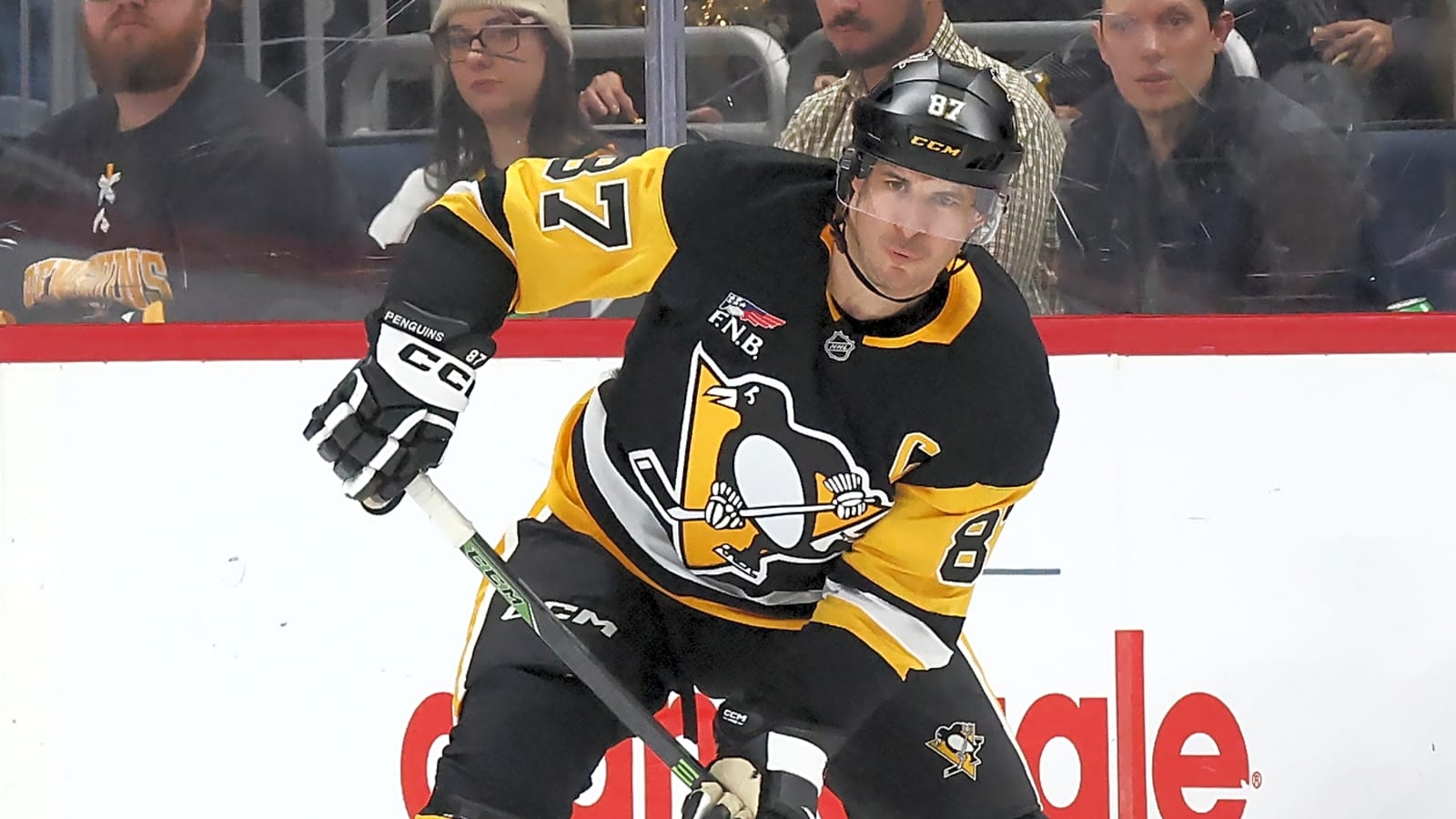 Canadiens Analyst Is Very Confident Sidney Crosby Will Be Traded