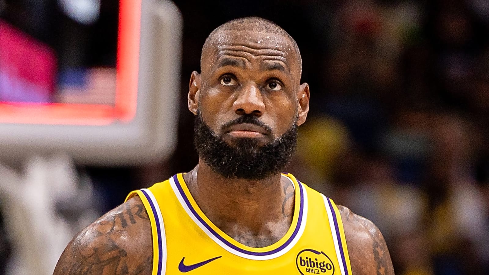 Lakers make controversial decision because of LeBron James