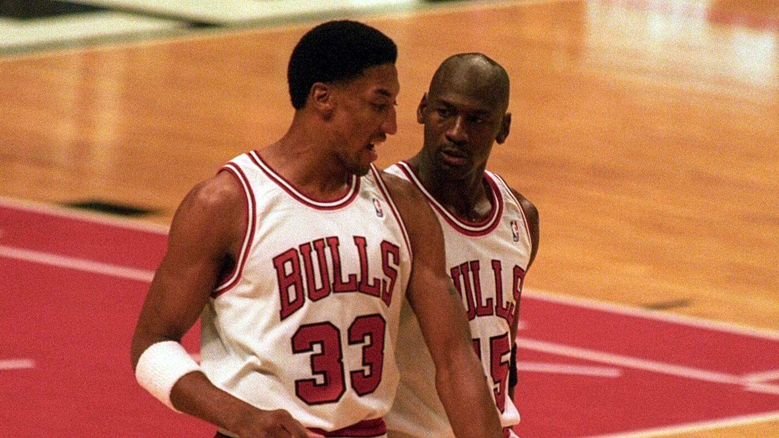 Horace Grant explains how Jordan and Pippen can fix their relationship 