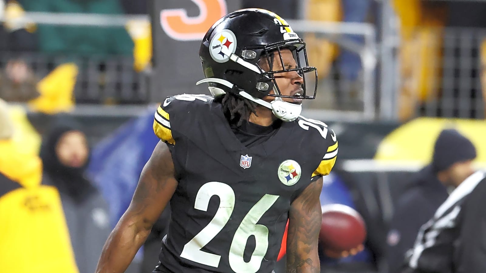 Steelers receive injury news at Saturday camp practice