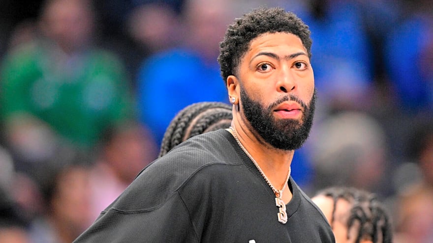 Anthony Davis reacts to trade rumors, eyes return vs. Lakers