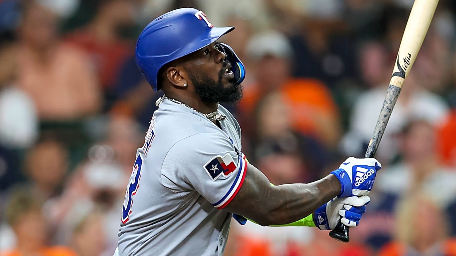 Phillies add more pop to lineup by signing Adolis Garcia 