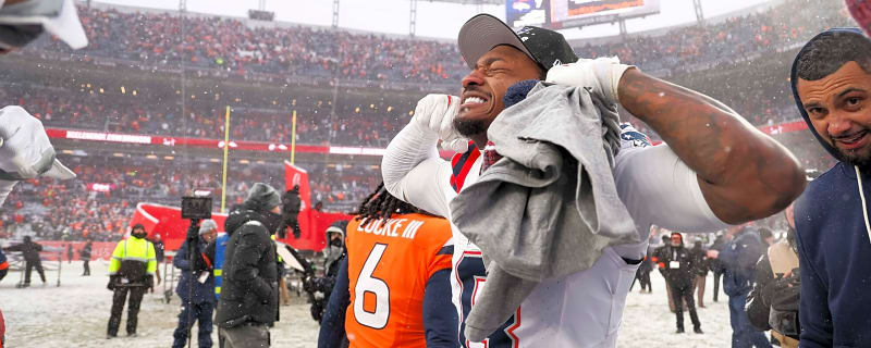 The 'NFL playoff receptions leaders' quiz