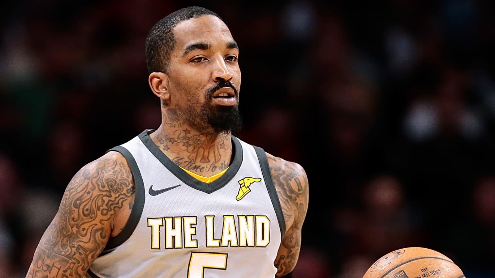 New details emerge in JR Smith family assault case