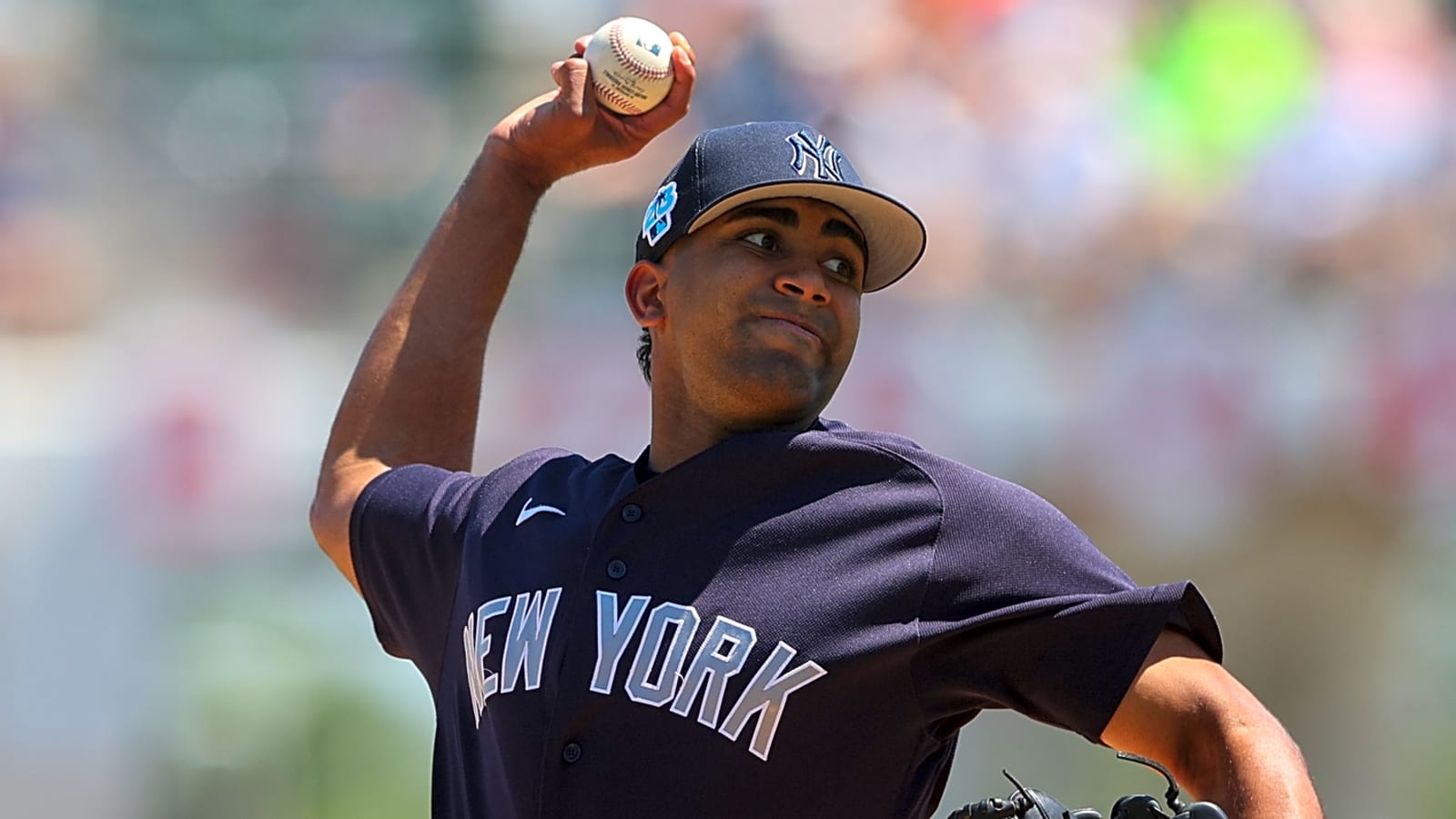 Dodgers snatch potential impact arm from Yankees