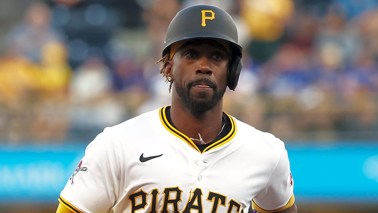 Pirates still open to bringing longtime star back