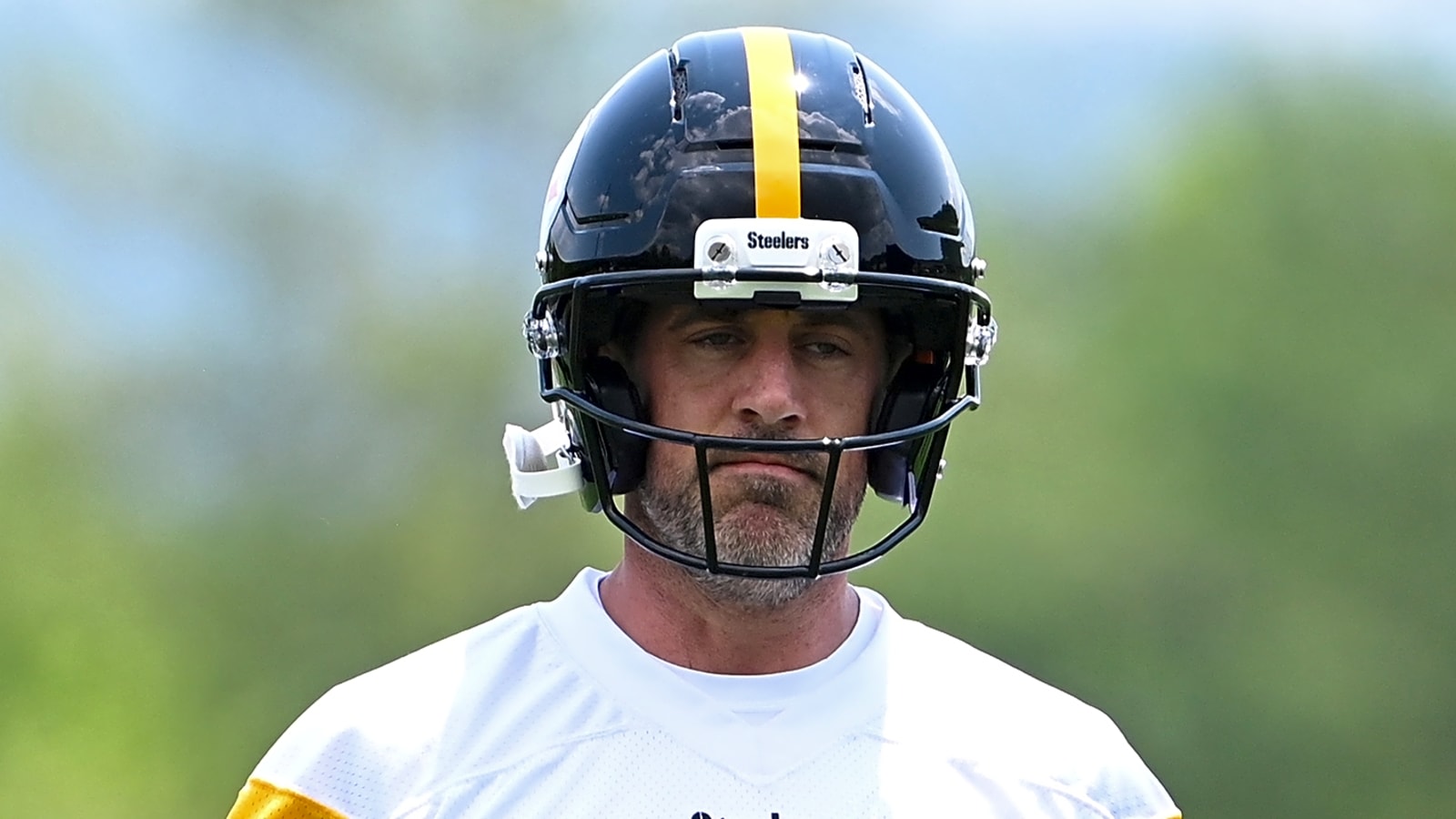 Former Steelers Enemy Has Very Interesting Take On Aaron Rodgers Playing In Pittsburgh