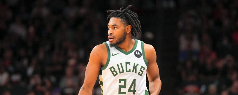 Bucks waive Cam Thomas, promote Pete Nance