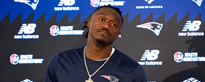 Brown addresses new role with Patriots, working relationship with Maye