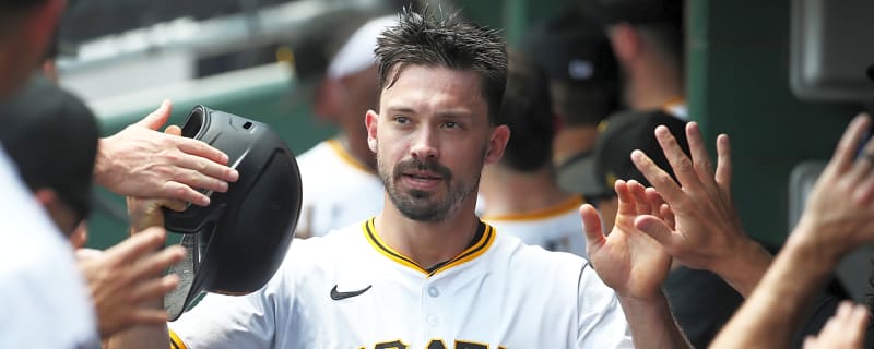 Three potential landing spots for Pirates outfielder Bryan Reynolds