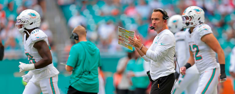 3 Decisions Miami's Jeff Hafley Needs to Make for the Vikings Game
