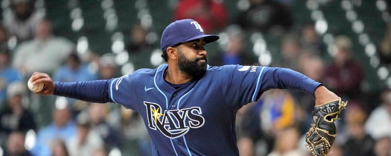 Twins To Acquire Yoendrys Gómez