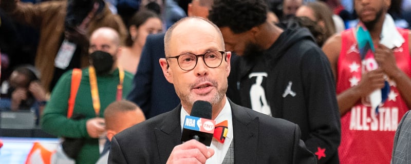 Ernie Johnson Makes Stark Admission on NBA on TNT&#39;s Final Broadcast