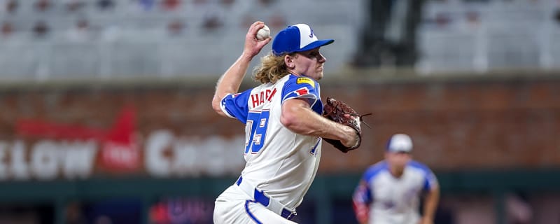 Braves bring back up intriguing prospect relief arm