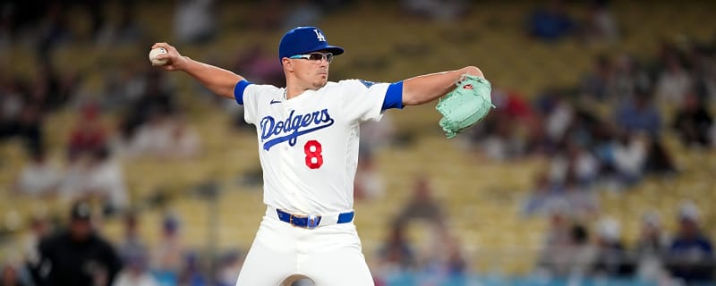 Enrique Hernandez pulls a deranged move during Dodgers' division title celebration