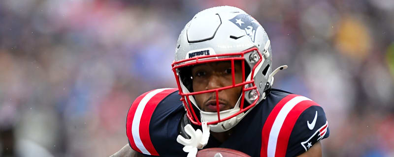Henderson vs. Stevenson: How the Patriots Split Third-Down Snaps So Far