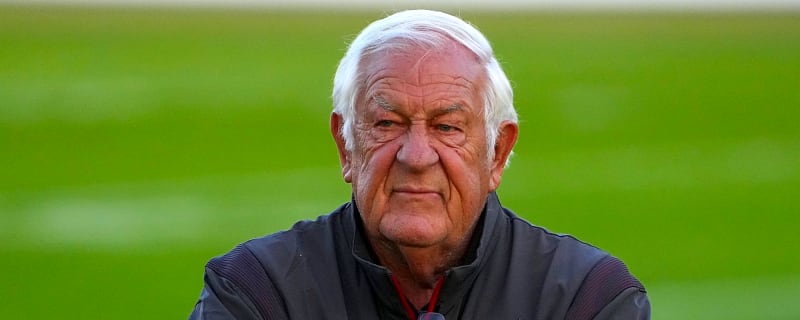 Legendary Bucs Assistant Tom Moore Announces Retirement