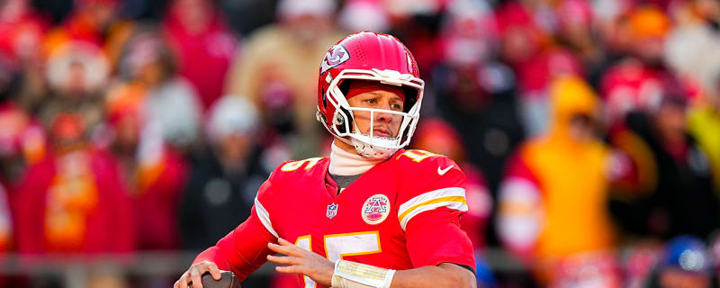 Patrick Mahomes names the best football player he’s played with & it’s not Travis Kelce