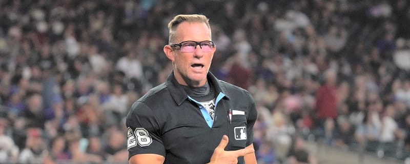 Umpire Jim Wolf had brutal night in Mets-Royals game