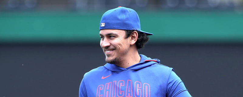 Journeyman infielder elects free agency