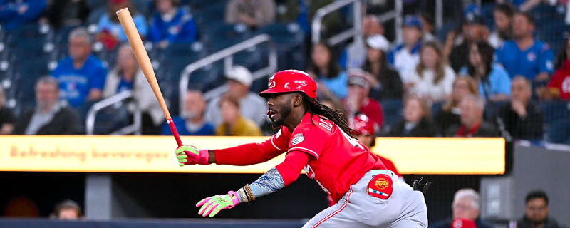 Cincinnati Reds Arbitration Projections and Tender Decisions